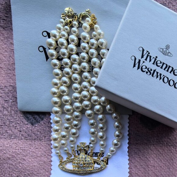 Women's Bas Relief Three-Row Embellished Necklace - Picture 3 of 7